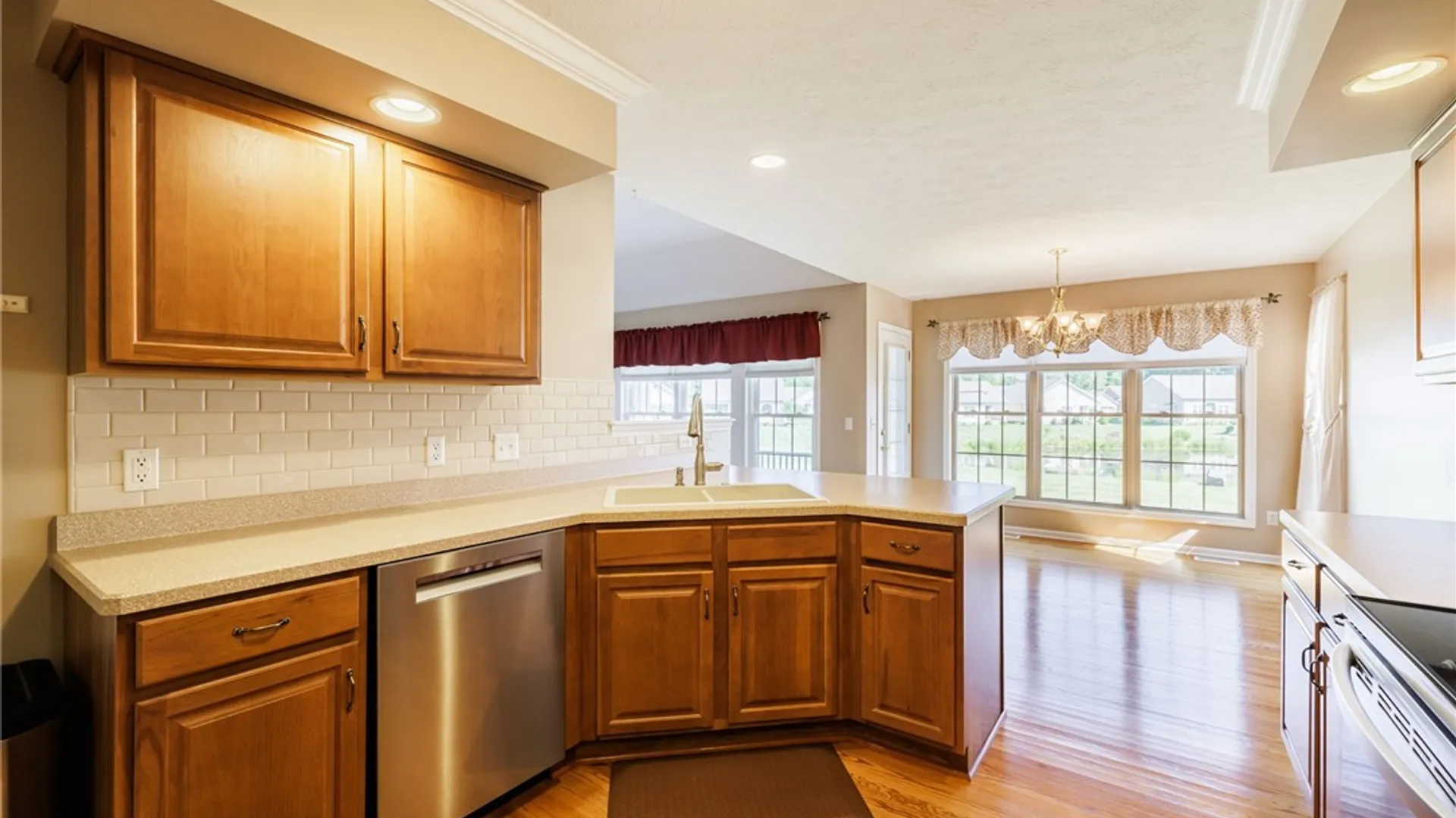 Property at 1219 Waterbrook Crossing, Webster, NY 14580 3