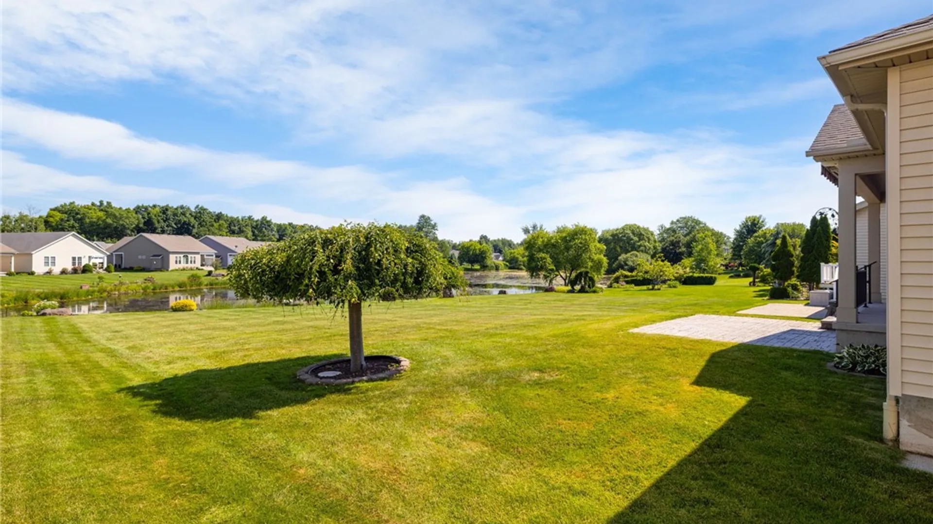Property at 1219 Waterbrook Crossing, Webster, NY 14580 30