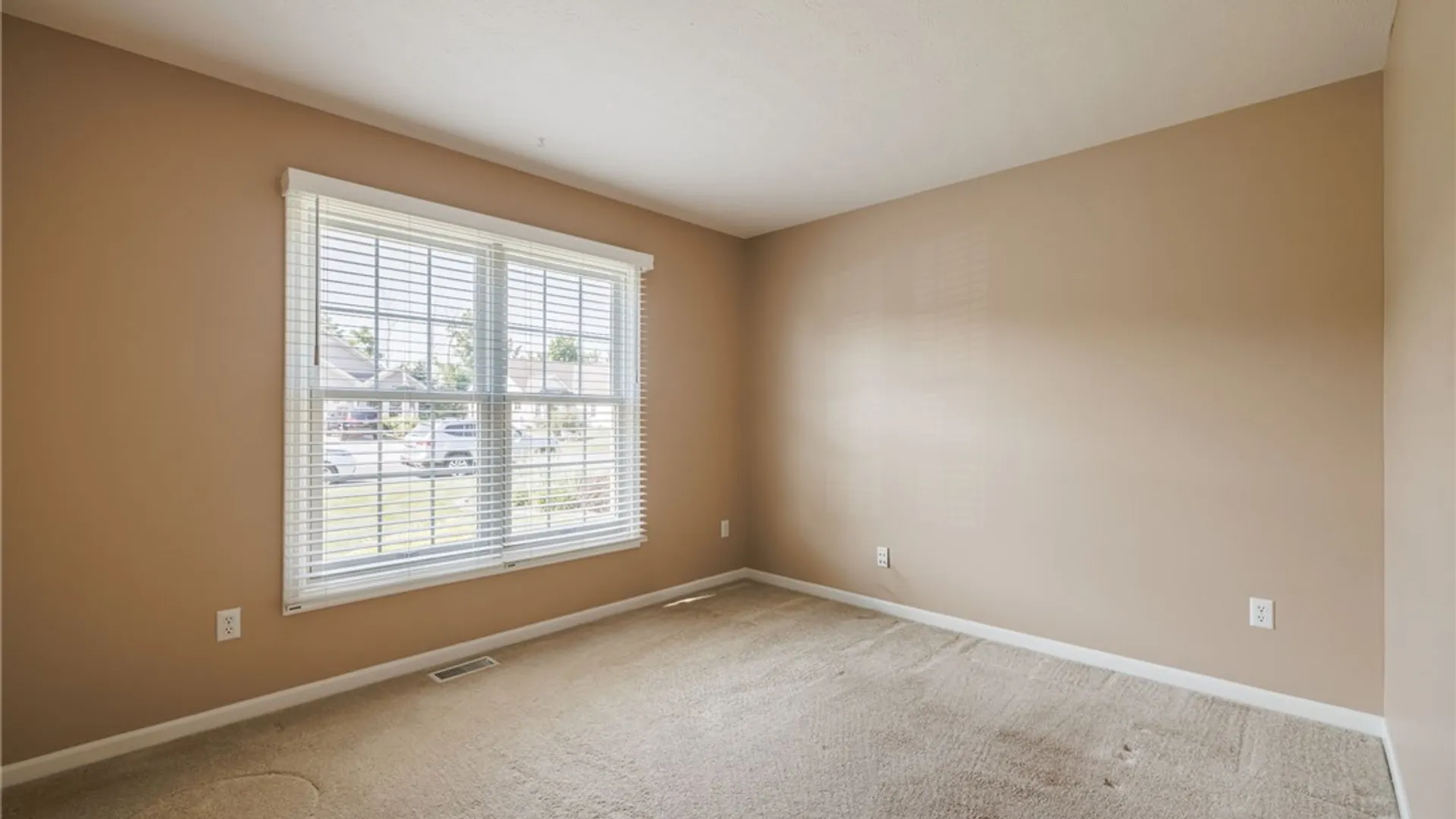 Property at 1219 Waterbrook Crossing, Webster, NY 14580 7