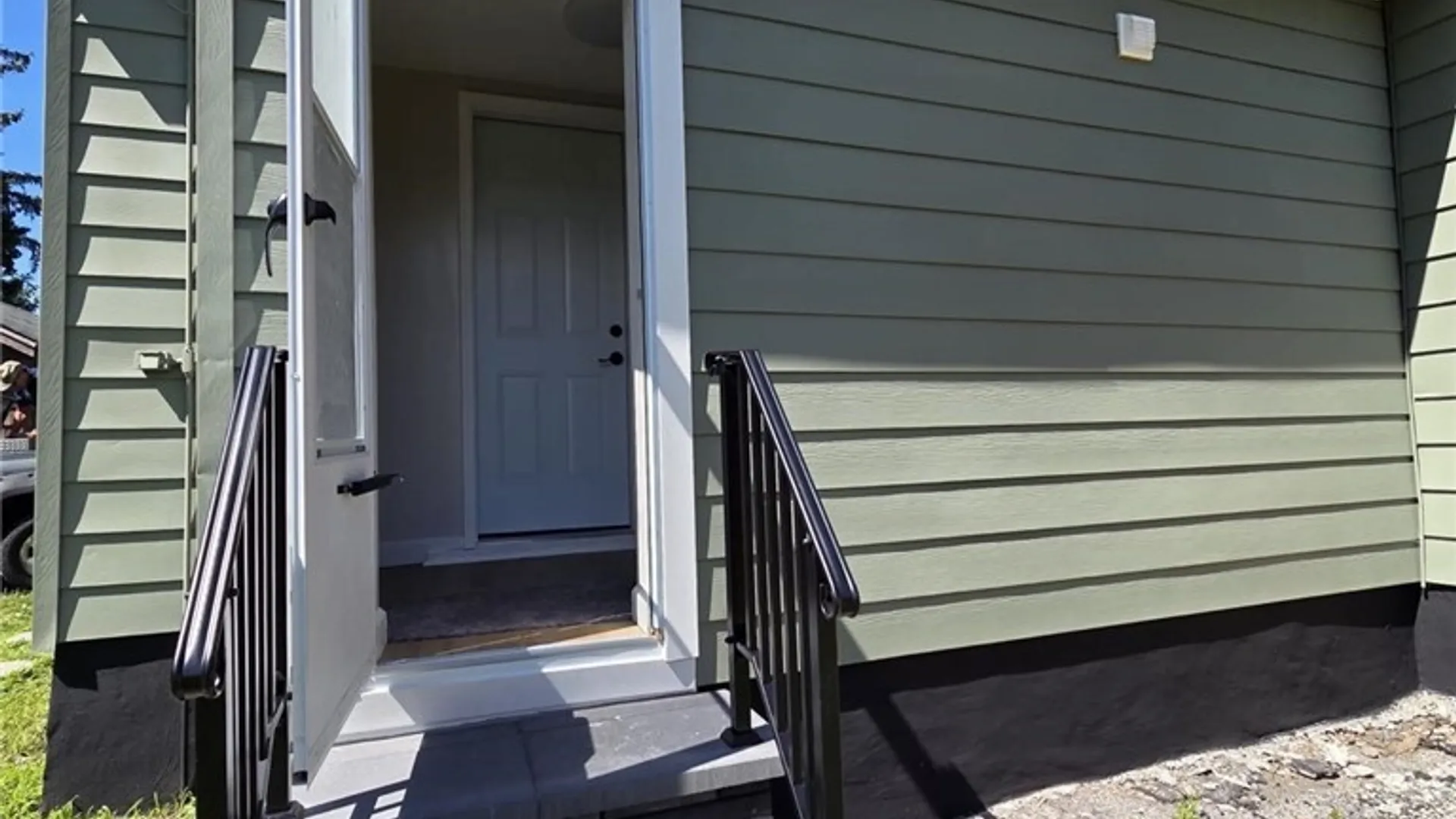 Property at 205 Hartwell Avenue, DeWitt, NY 13057 4