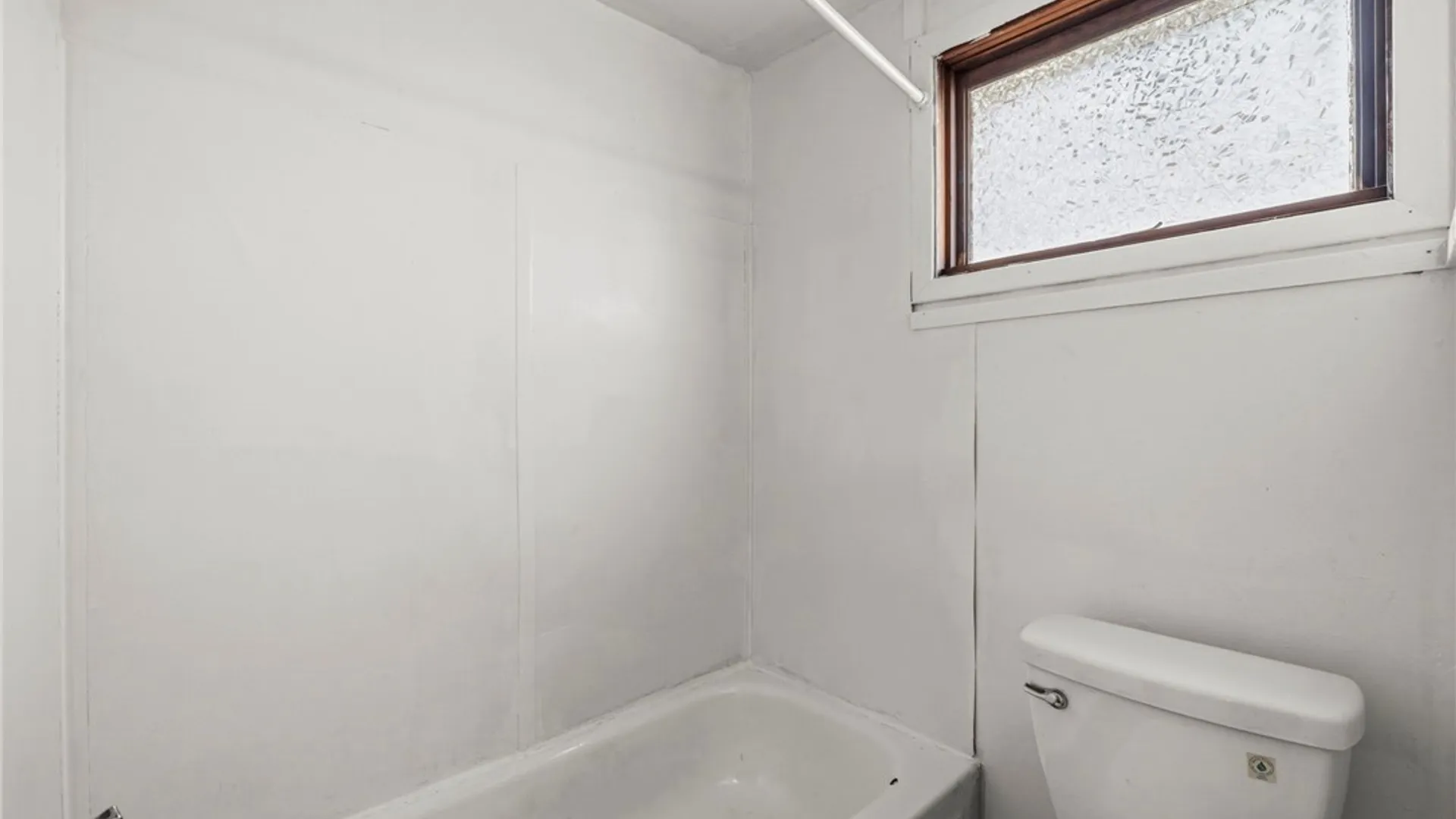 Property at 1082 Walden Avenue, Cheektowaga, NY 14211 14