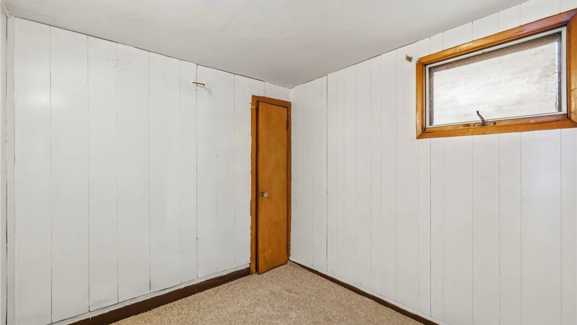 Property at 1082 Walden Avenue, Cheektowaga, NY 14211 9