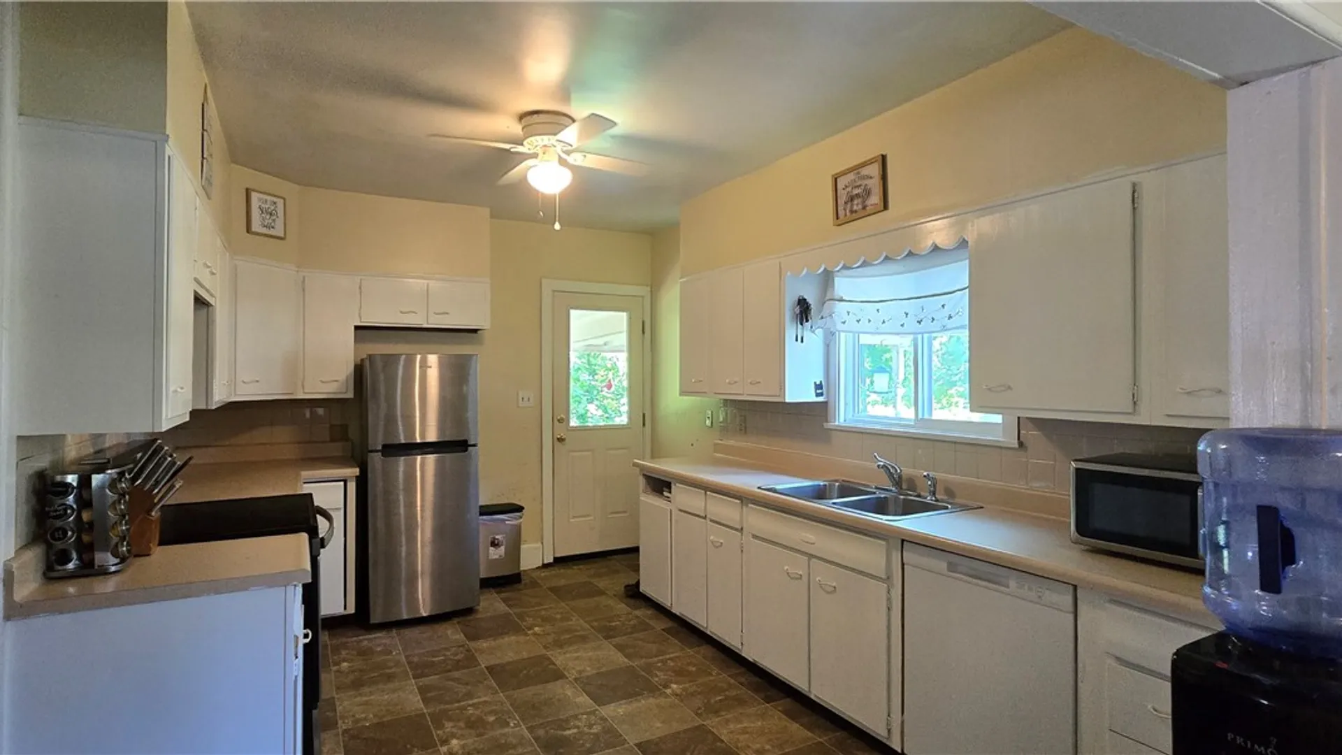Property at 25 Spring Street, Livonia, NY 14487 6