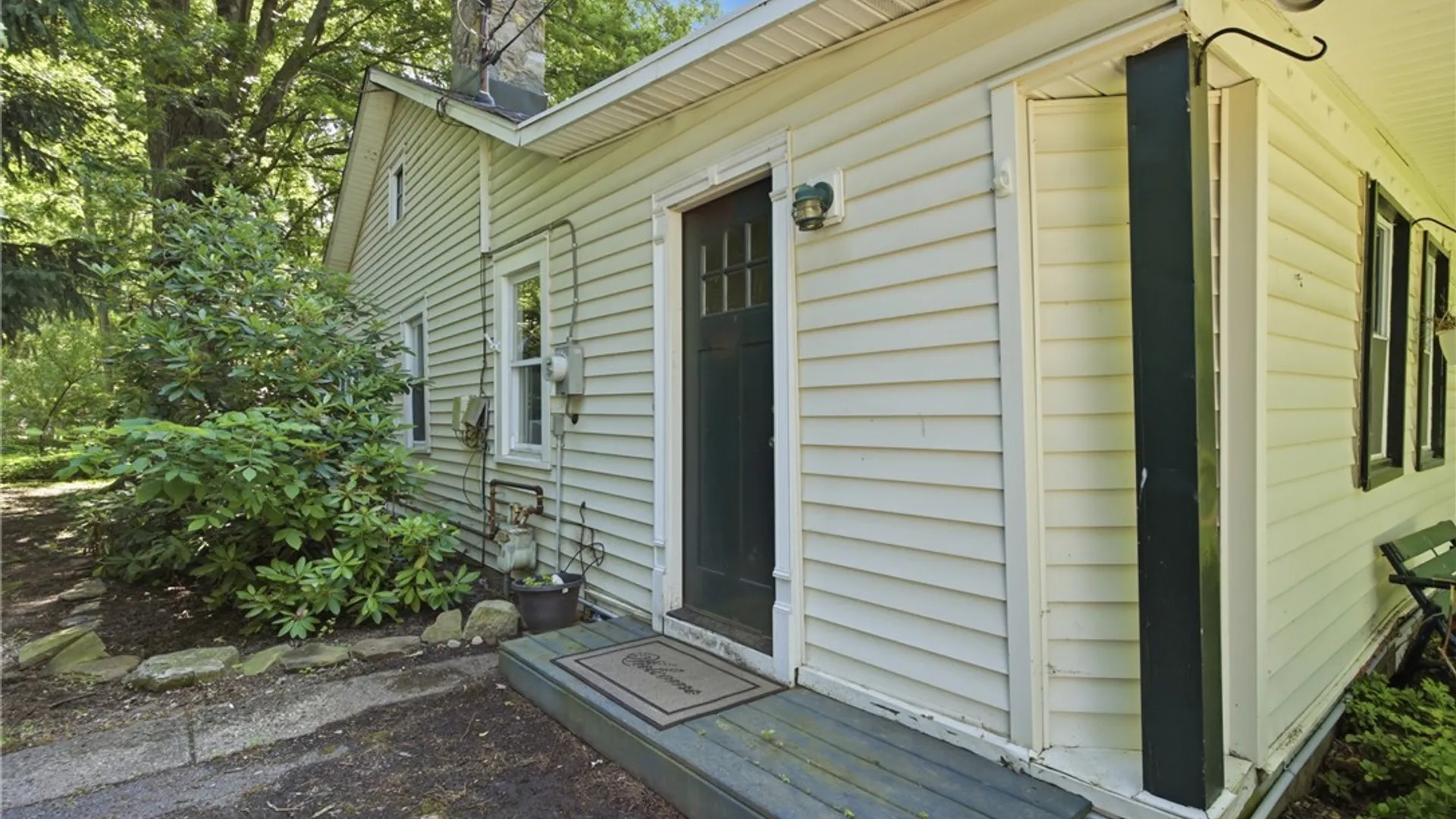 Property at 5875 Lakeview Terrace, Hamburg, NY 14085 3