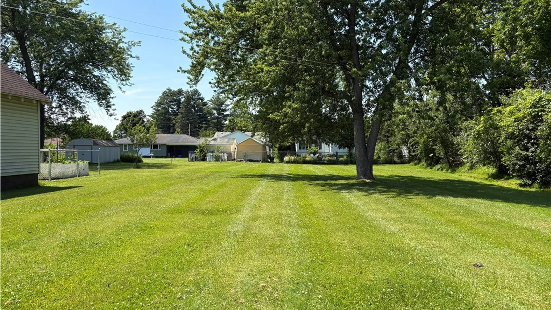 Property at 1254 Kossuth Avenue, Utica, NY 13501 23