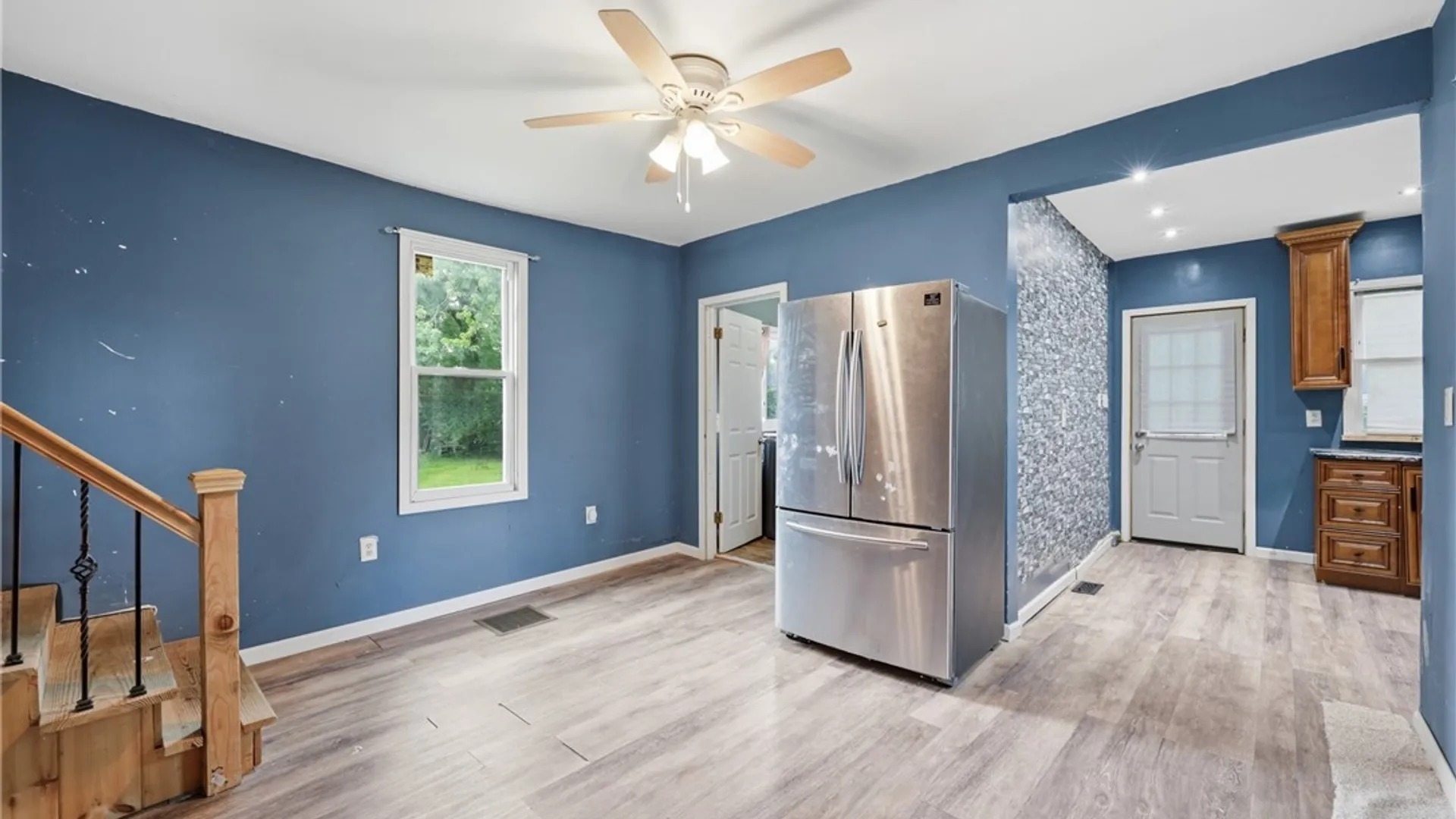 Property at 137 Waverly Street, Buffalo, NY 14208 11