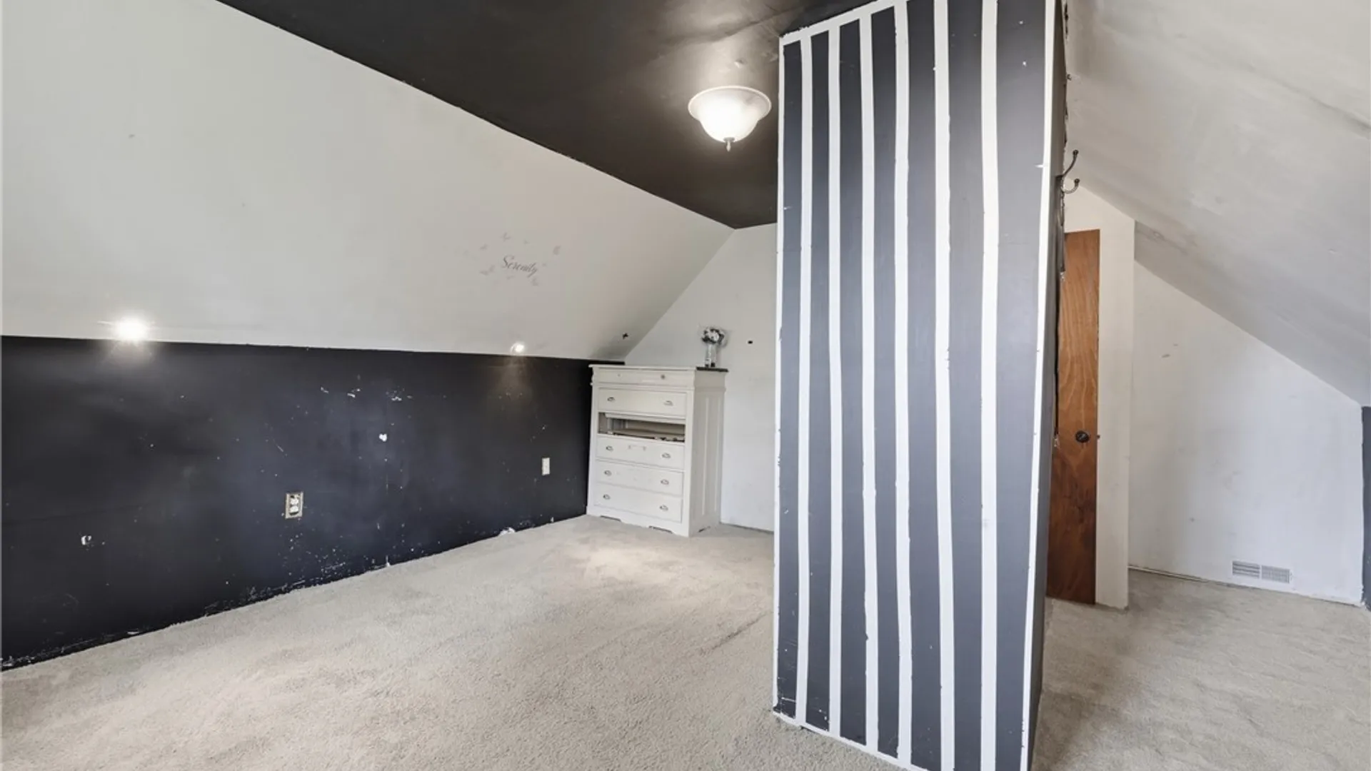 Property at 137 Waverly Street, Buffalo, NY 14208 28