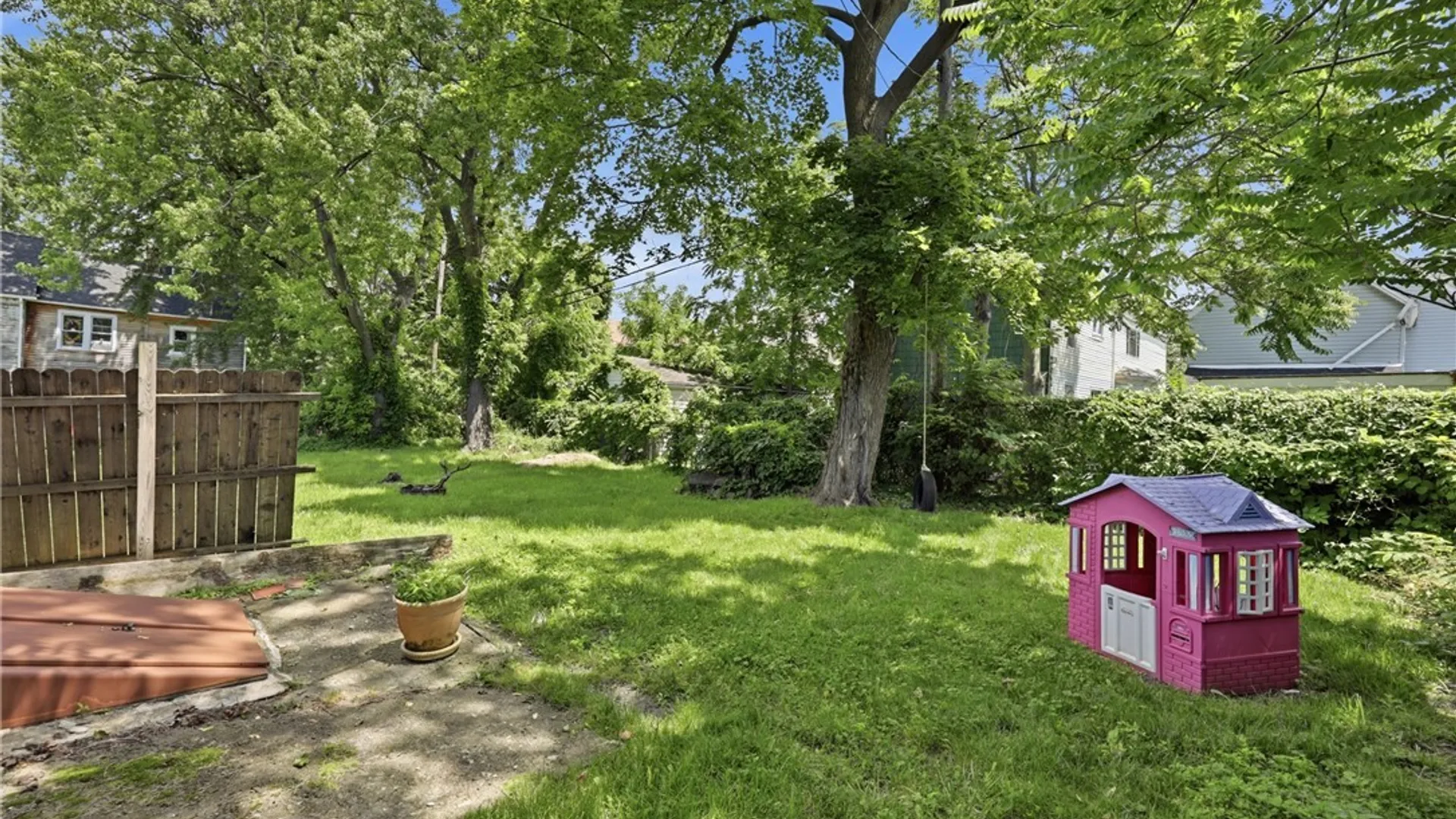Property at 137 Waverly Street, Buffalo, NY 14208 38