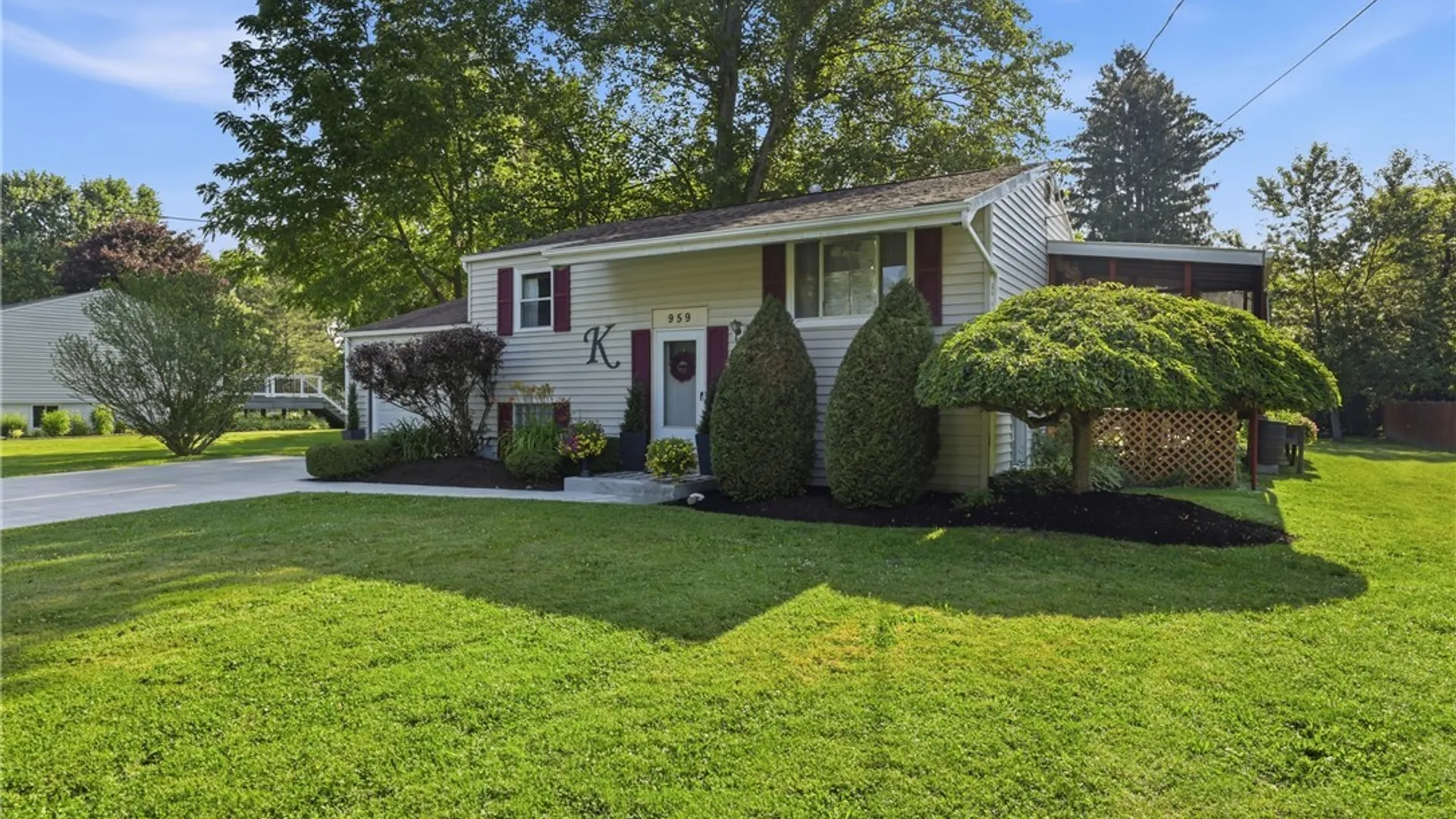 Property at 959 Bonnie Lake Drive, Alden, NY 14004 4