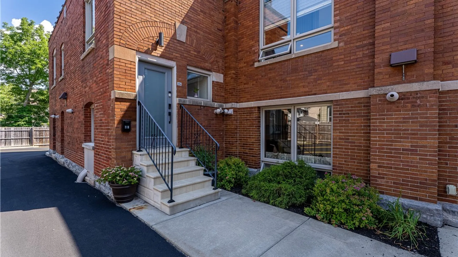 Property at 340 Bird Avenue, Buffalo, NY 14213 4