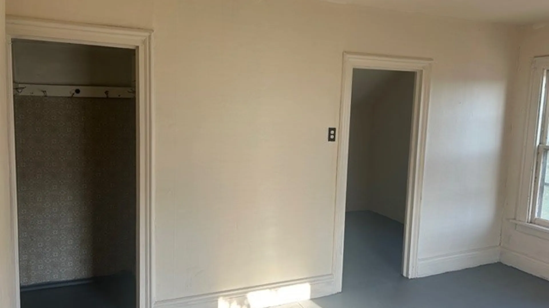 Property at 14 Box Avenue, Buffalo, NY 14211 5
