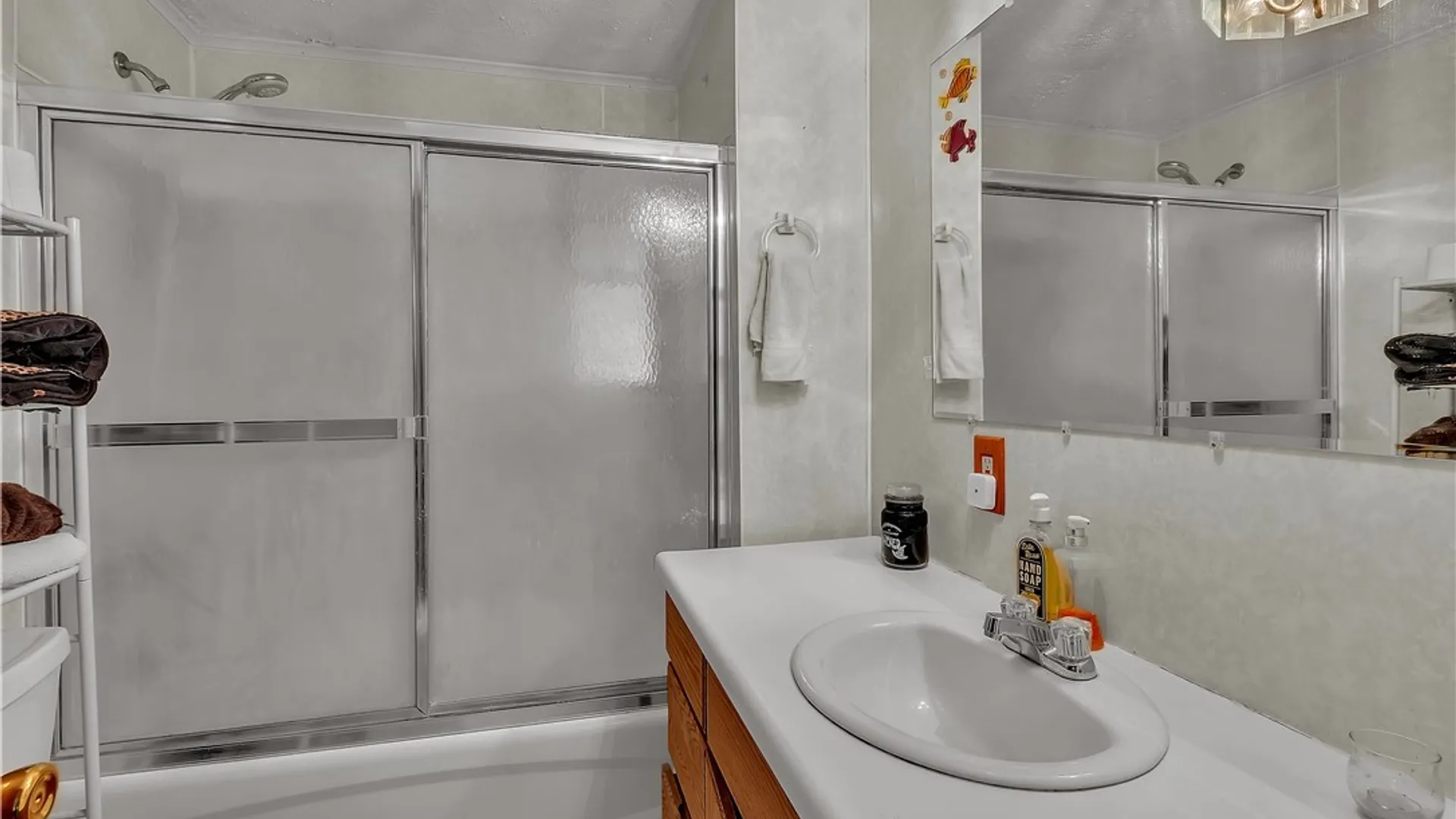 Property at 2047 Como Park Boulevard, Lancaster, NY 14086 25