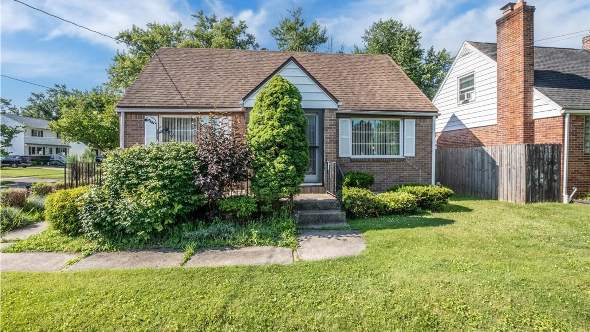 Property at 2047 Como Park Boulevard, Lancaster, NY 14086 3