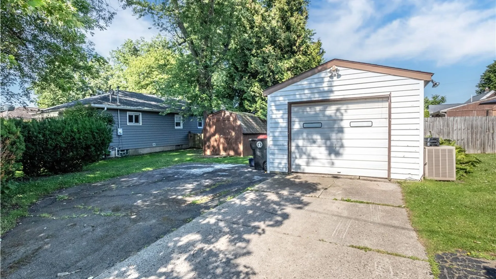 Property at 2047 Como Park Boulevard, Lancaster, NY 14086 43