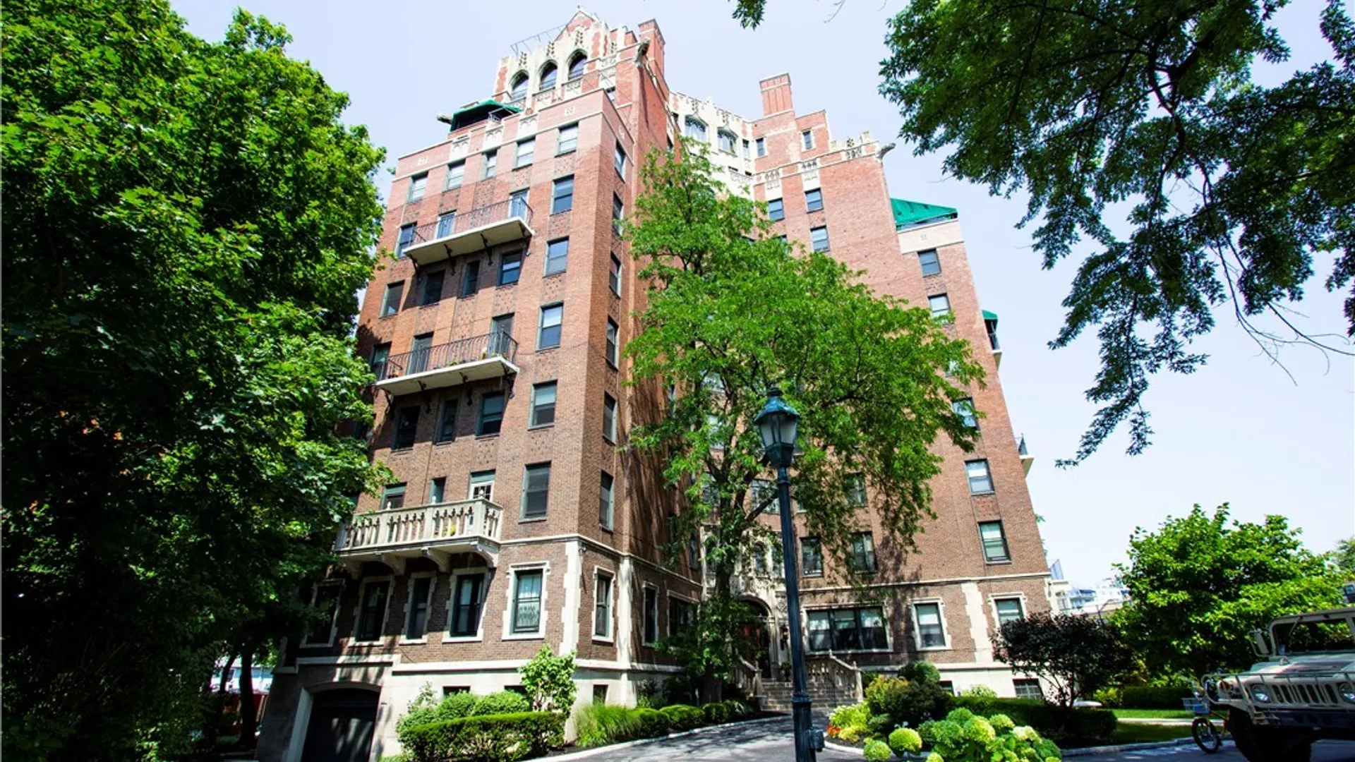 Property at 800 W Ferry Street, Buffalo, NY 14222 49