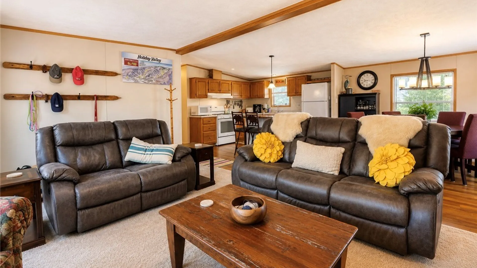 Property at 132 Green Valley Estates, Great Valley, NY 14741 8