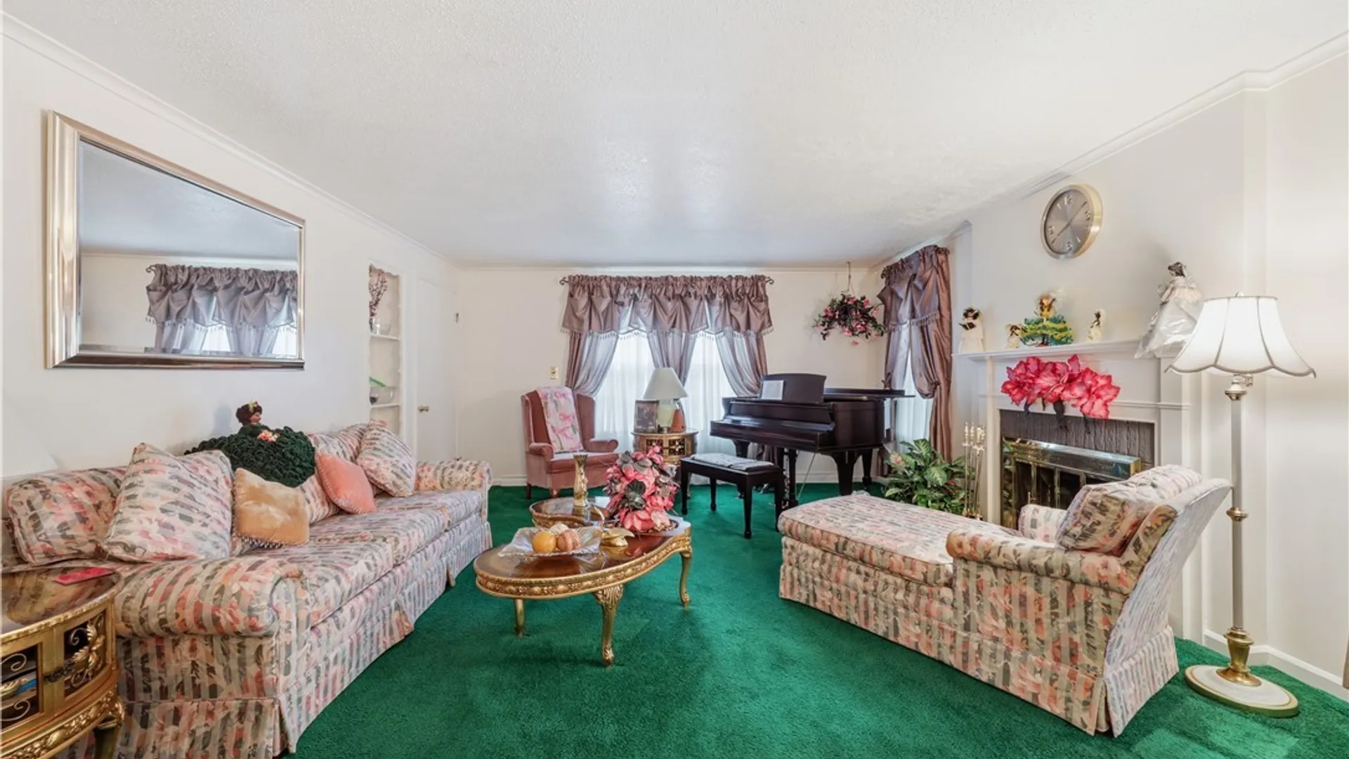 Property at 137 Cornwall Ave, Tonawanda, NY 14150 5