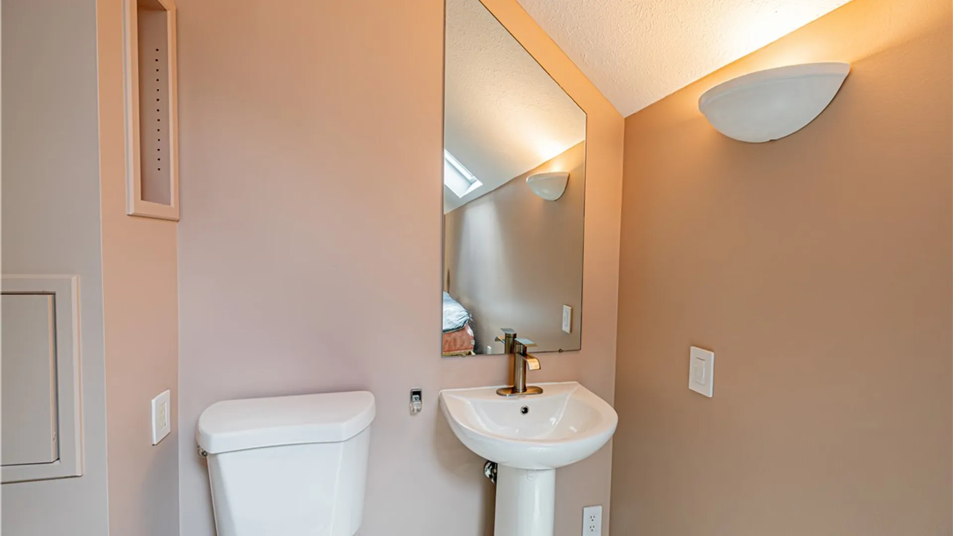 Property at 957 East Avenue, Rochester, NY 14607 20