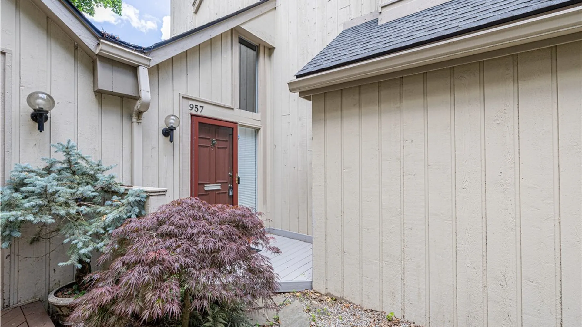 Property at 957 East Avenue, Rochester, NY 14607 3
