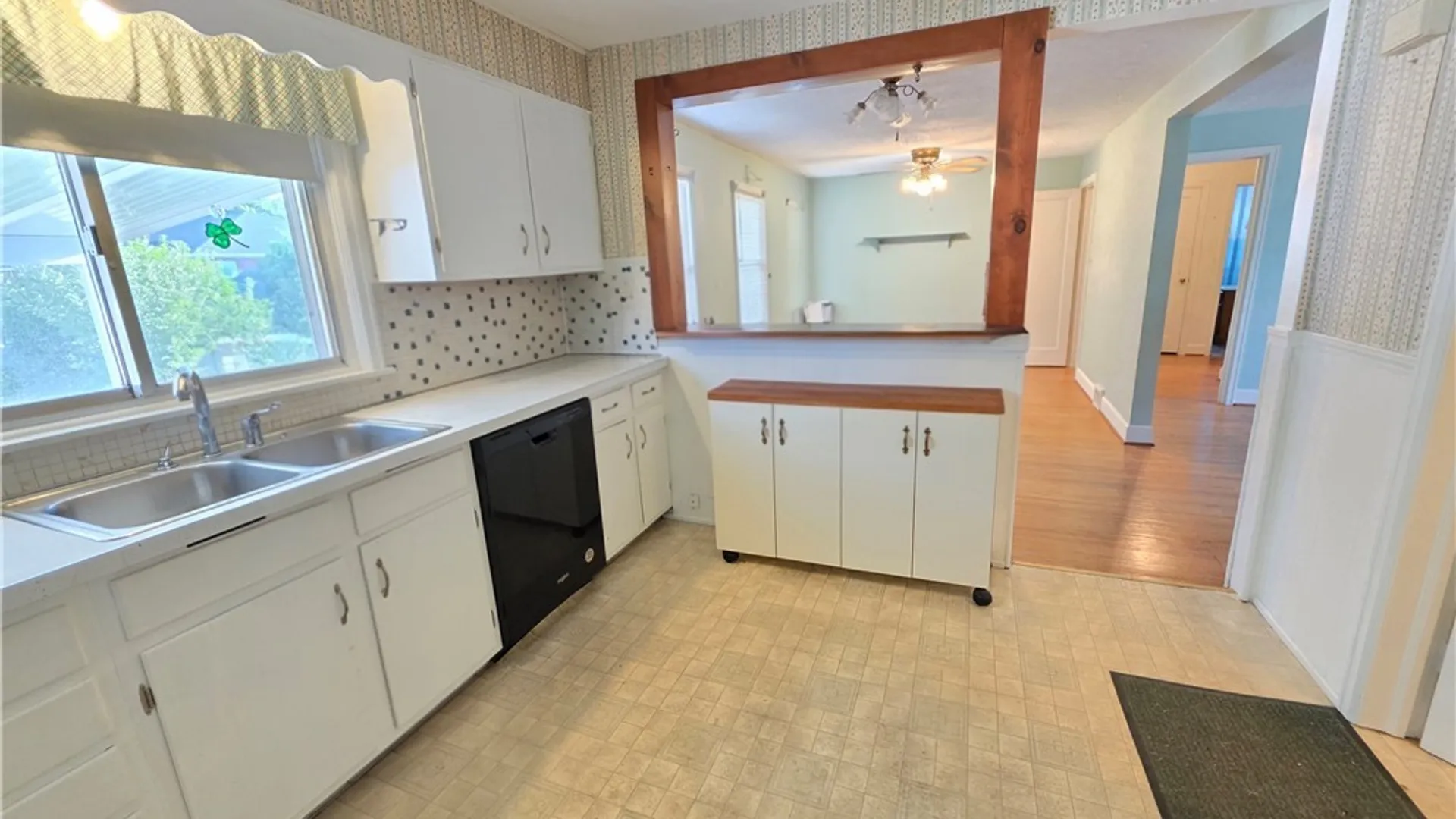 Property at 2939 Niagara Avenue, Niagara Falls, NY 14305 11