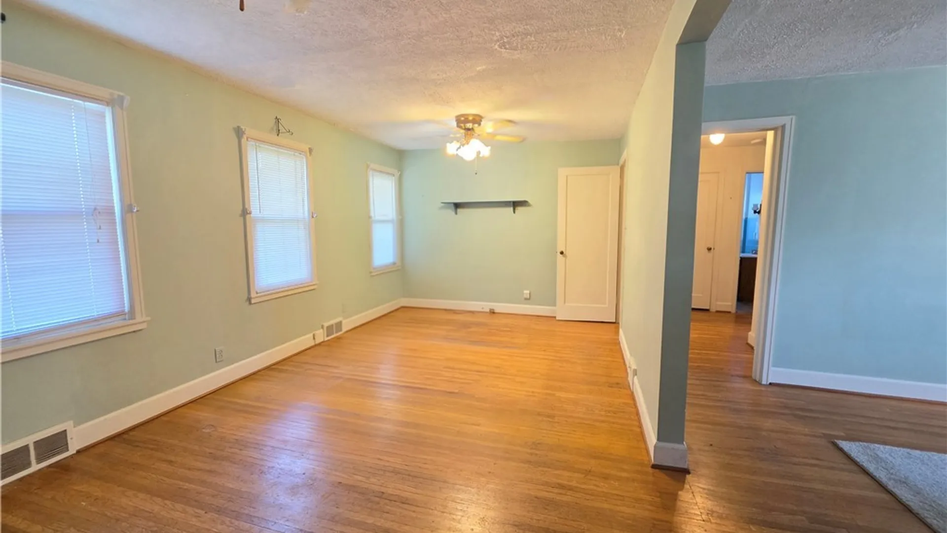 Property at 2939 Niagara Avenue, Niagara Falls, NY 14305 9