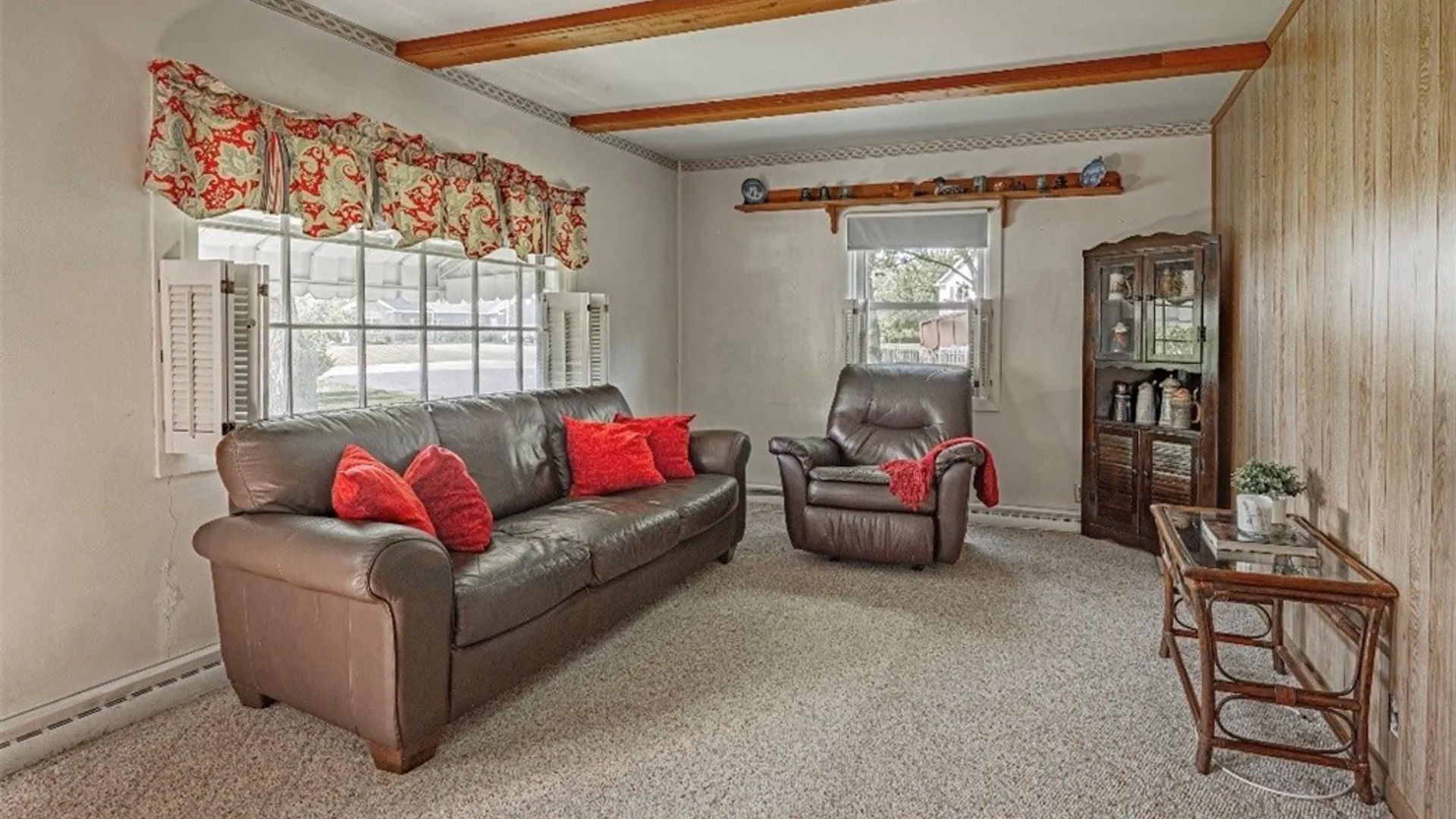 Property at 9300 Tonawanda Crk Road, Clarence, NY 14032 3