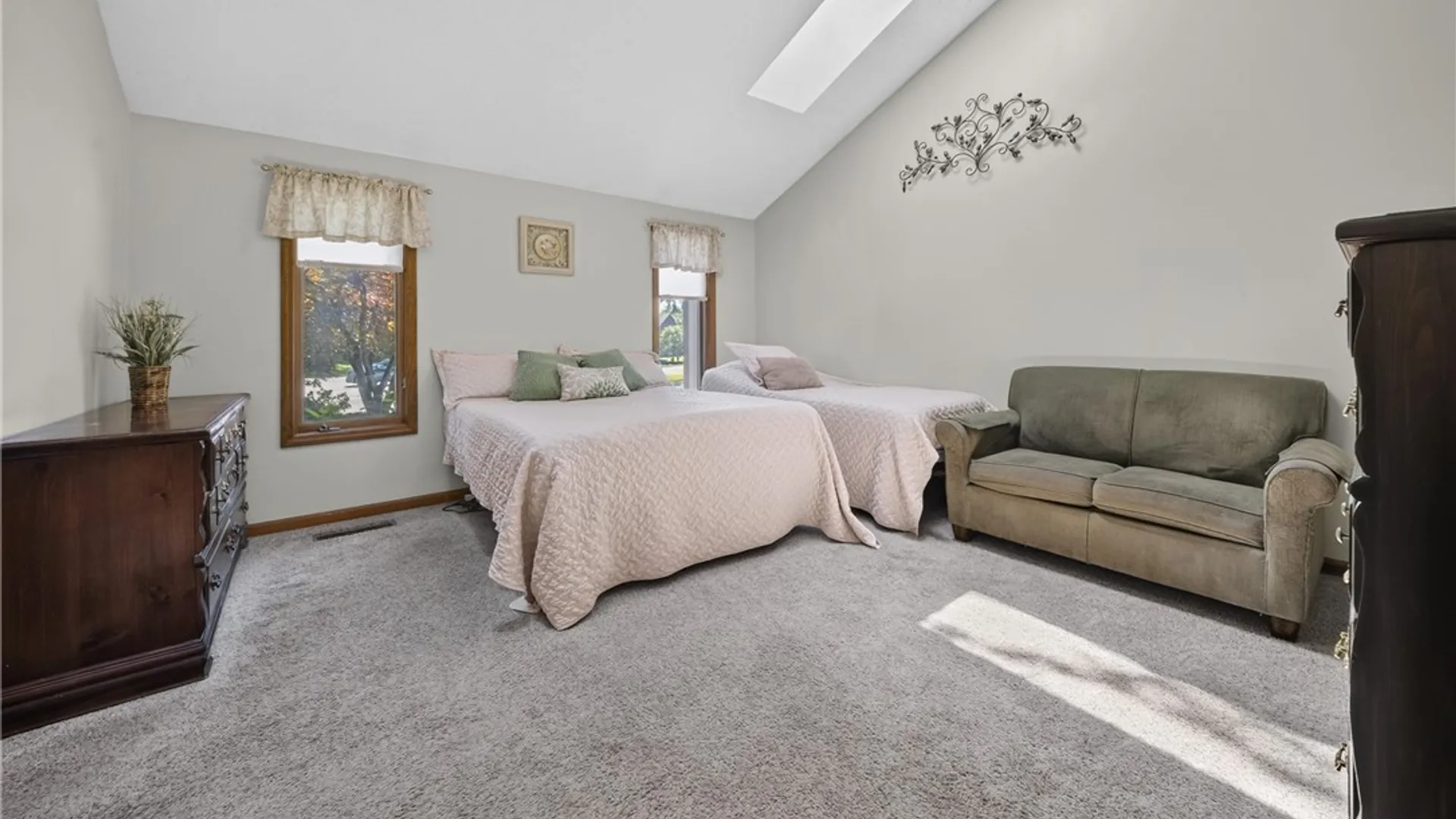 Property at 6310 Yulewood Circle, Cicero, NY 13039 17
