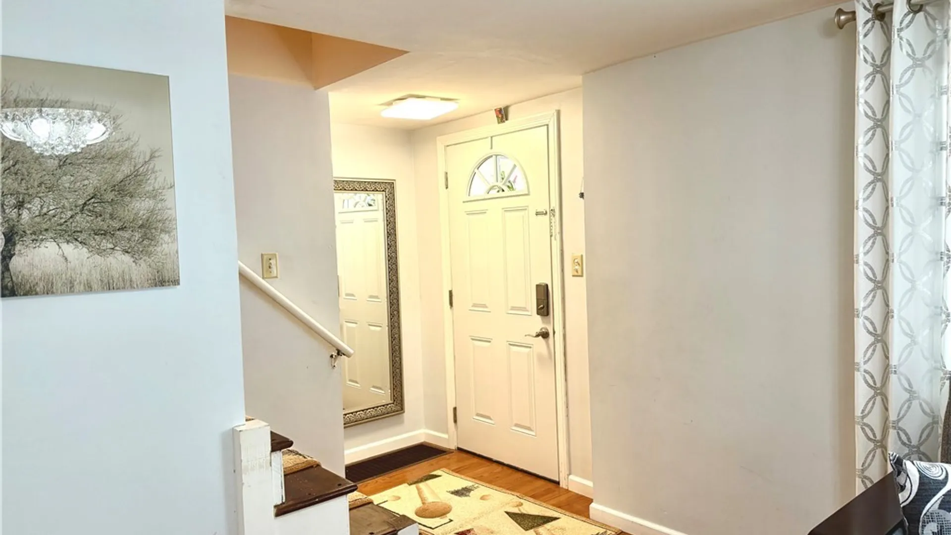 Property at 204 Melrose Place, Utica, NY 13502 10