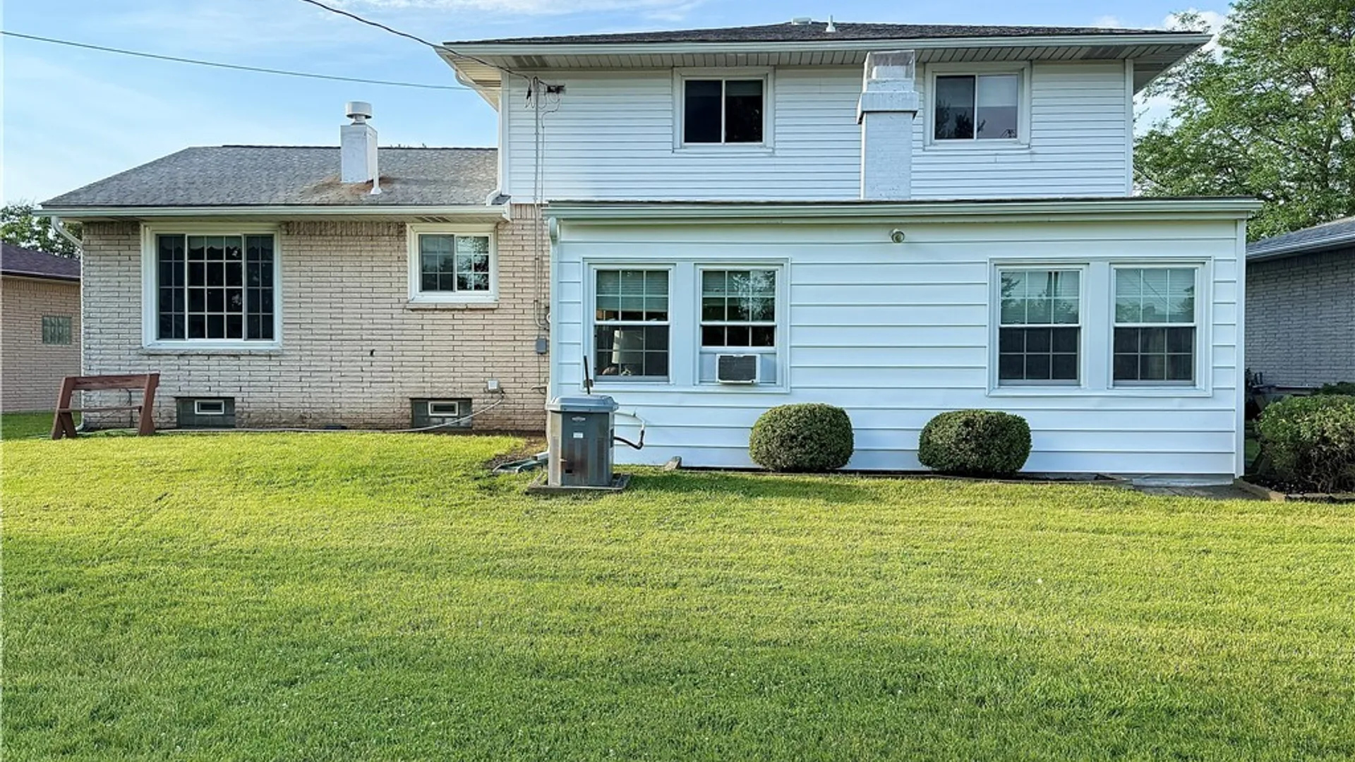 Property at 27 Mckenzie Court, Cheektowaga, NY 14227 40
