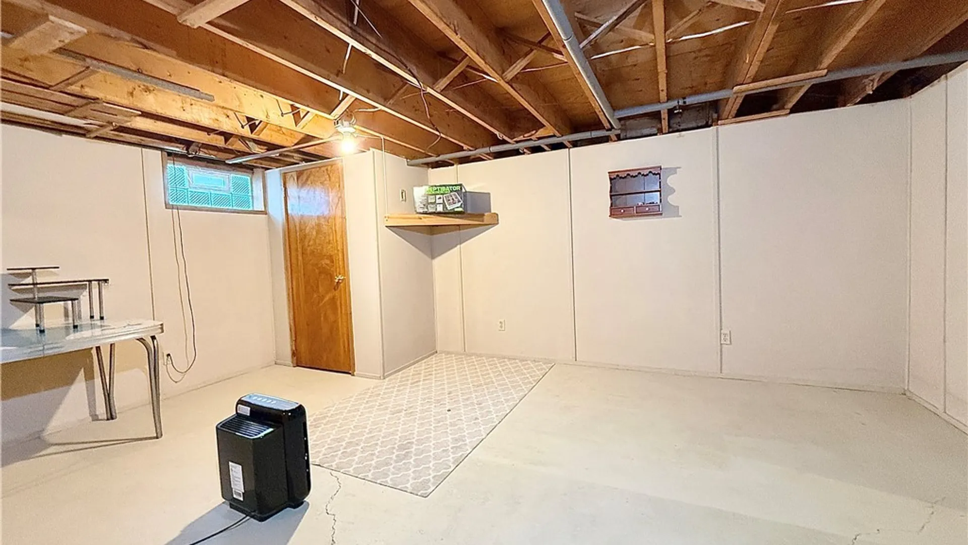 Property at 27 Mckenzie Court, Cheektowaga, NY 14227 44