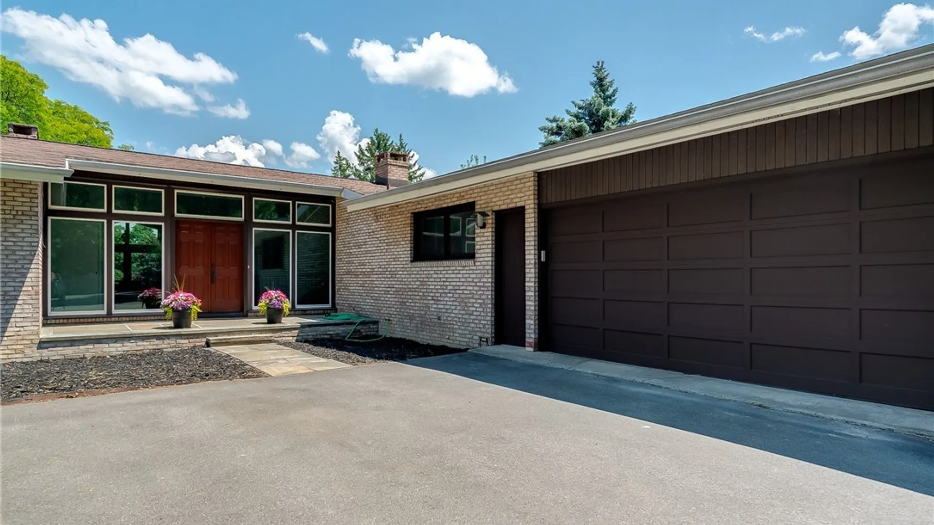 Property at 5157 Skyline Dr Drive, Onondaga, NY 13215 2