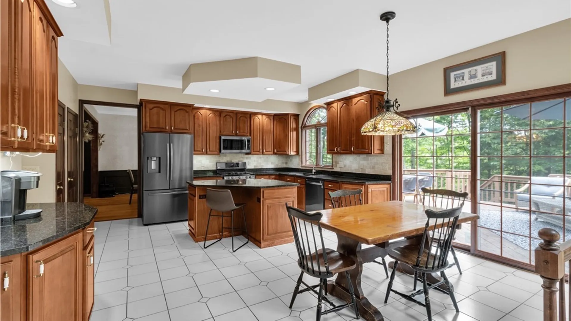 Property at 914 Underhill Road, Aurora, NY 14052 4