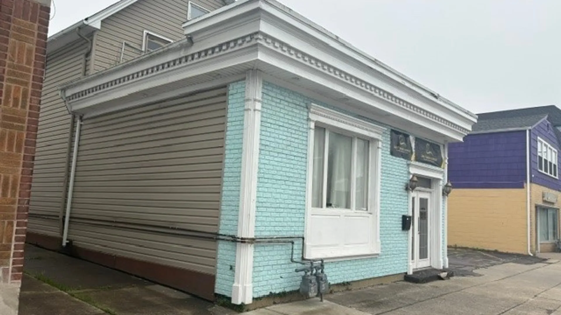 Property at 1949 Clinton St Street, Buffalo, NY 14206 11