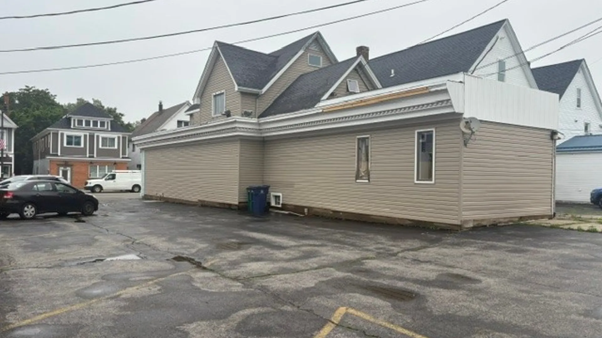 Property at 1949 Clinton St Street, Buffalo, NY 14206 17