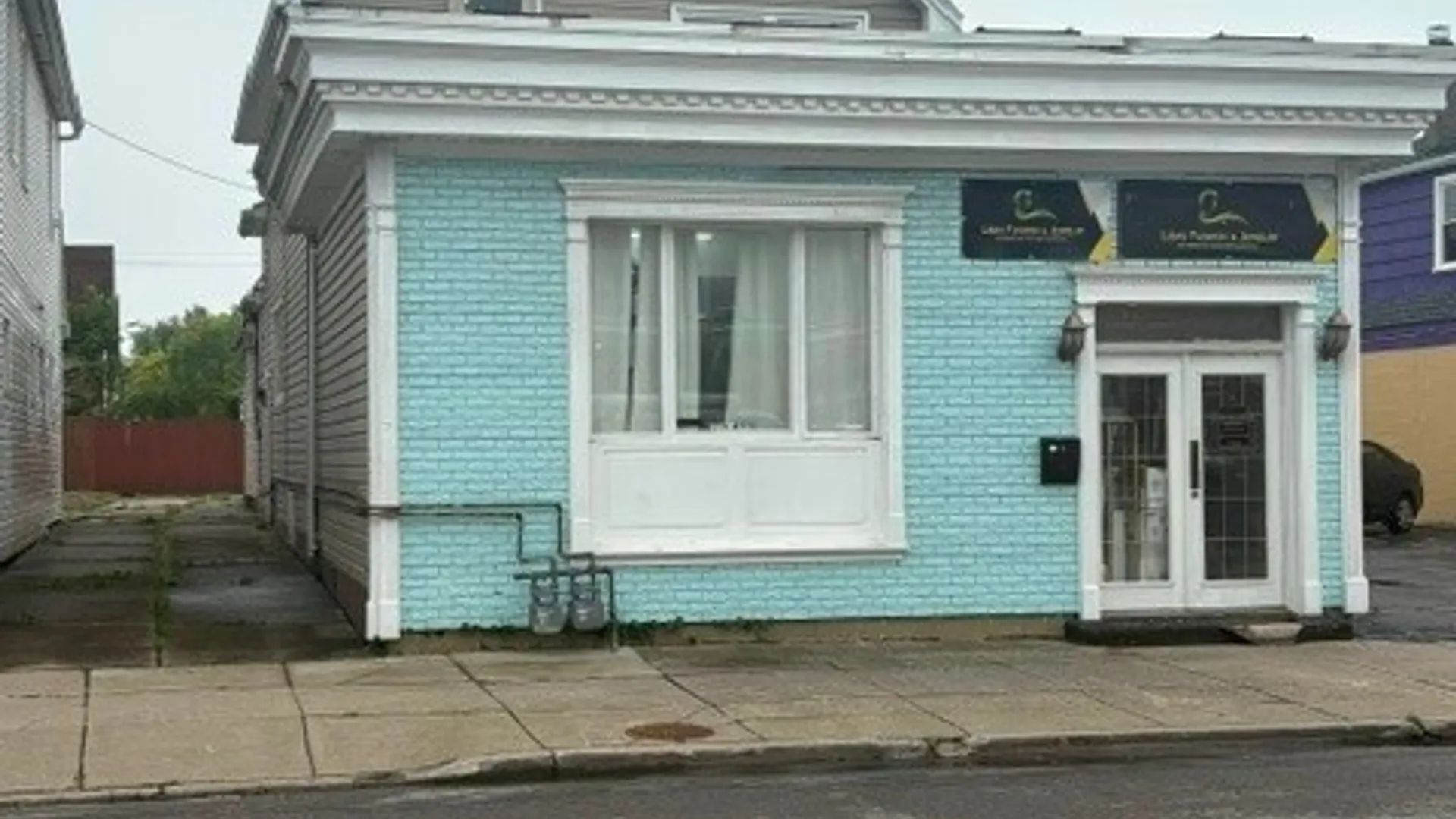 Property at 1949 Clinton St Street, Buffalo, NY 14206 2