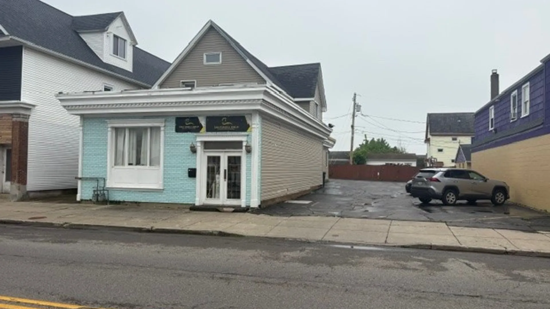 Property at 1949 Clinton St Street, Buffalo, NY 14206 4