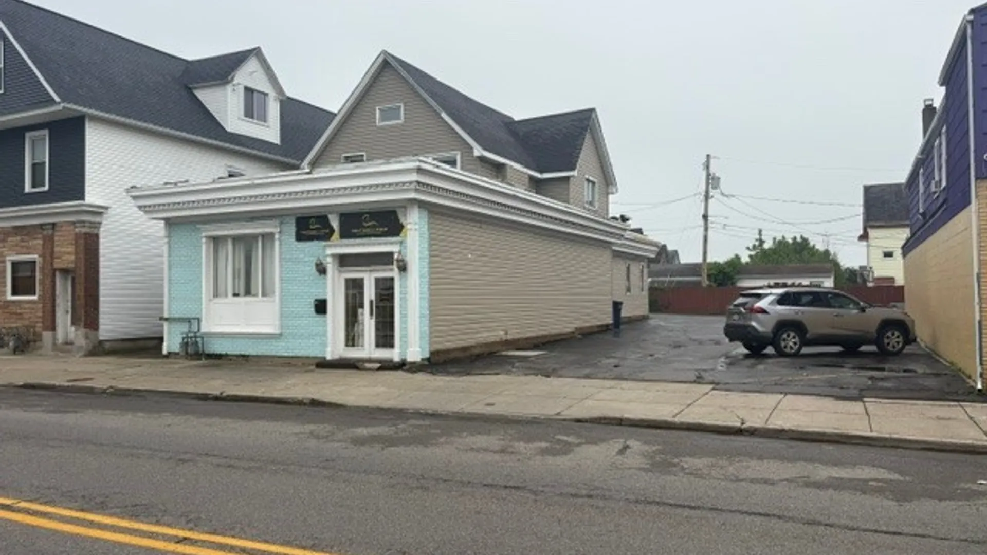 Property at 1949 Clinton St Street, Buffalo, NY 14206 8