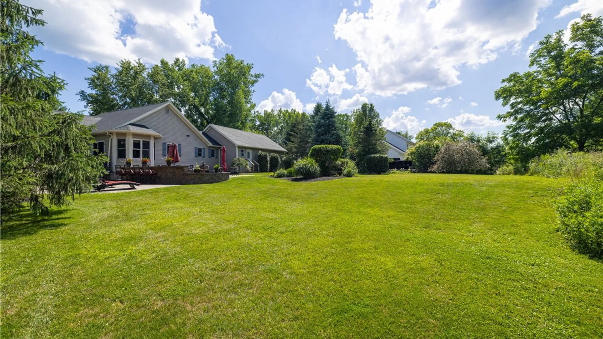 Property at 17 Trout Creek Run, Mendon, NY 14472 37