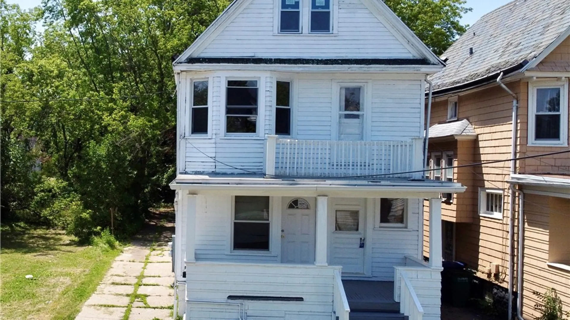 Property at 216 Schuele Avenue, Buffalo, NY 14215 2