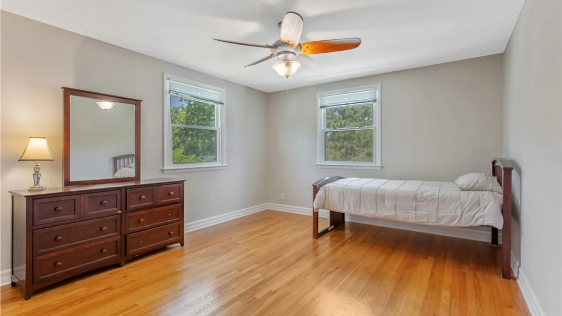 Property at 27 Mcintosh Street, Clay, NY 13090 24