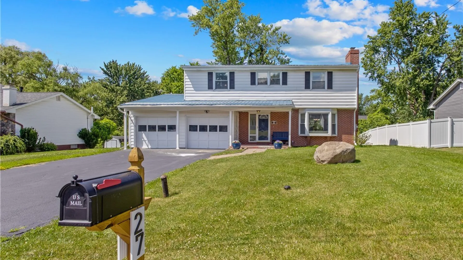Property at 27 Mcintosh Street, Clay, NY 13090 32