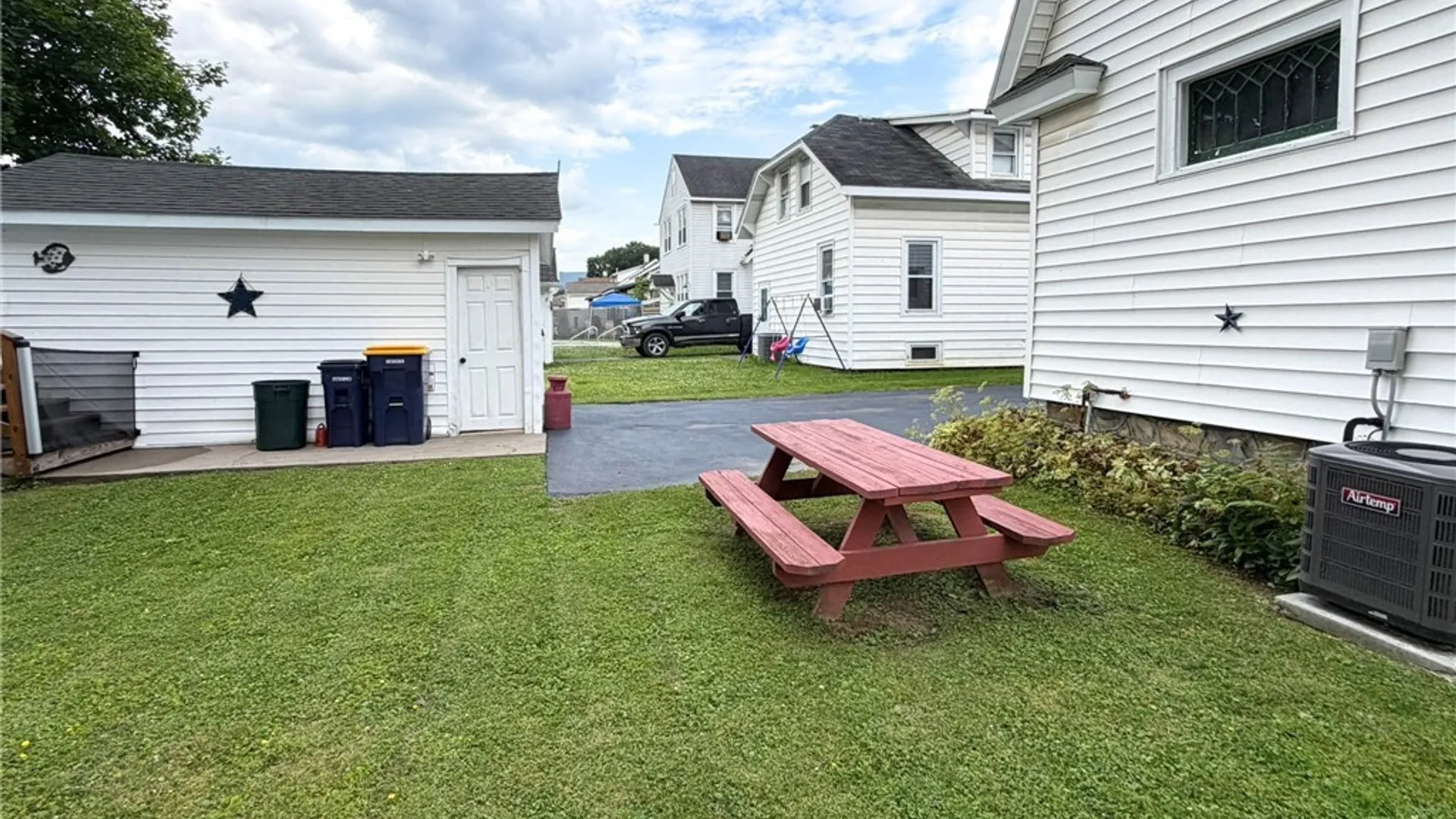 Property at 127 S 4th Avenue, German Flatts, NY 13357 32