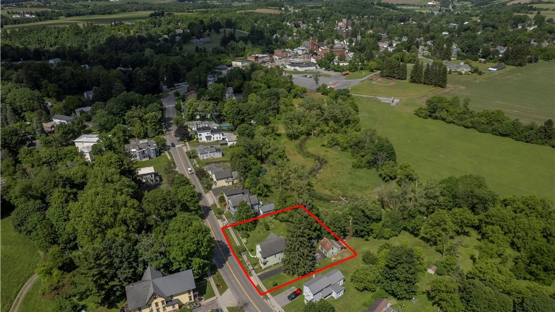 Property at 181 Sanger Avenue, Sangerfield, NY 13480 10