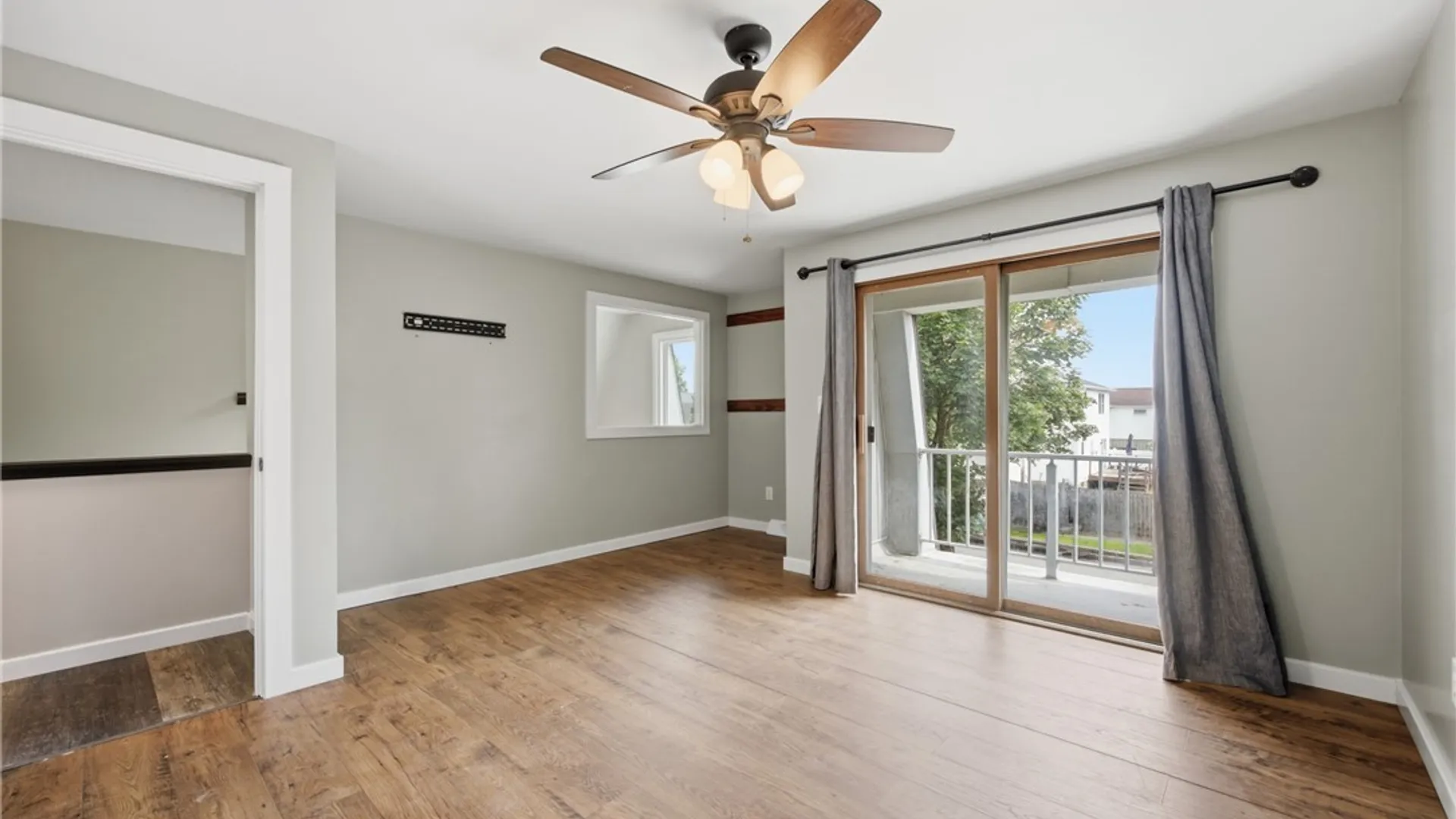 Property at 122 Rebecca Park, Buffalo, NY 14207 15