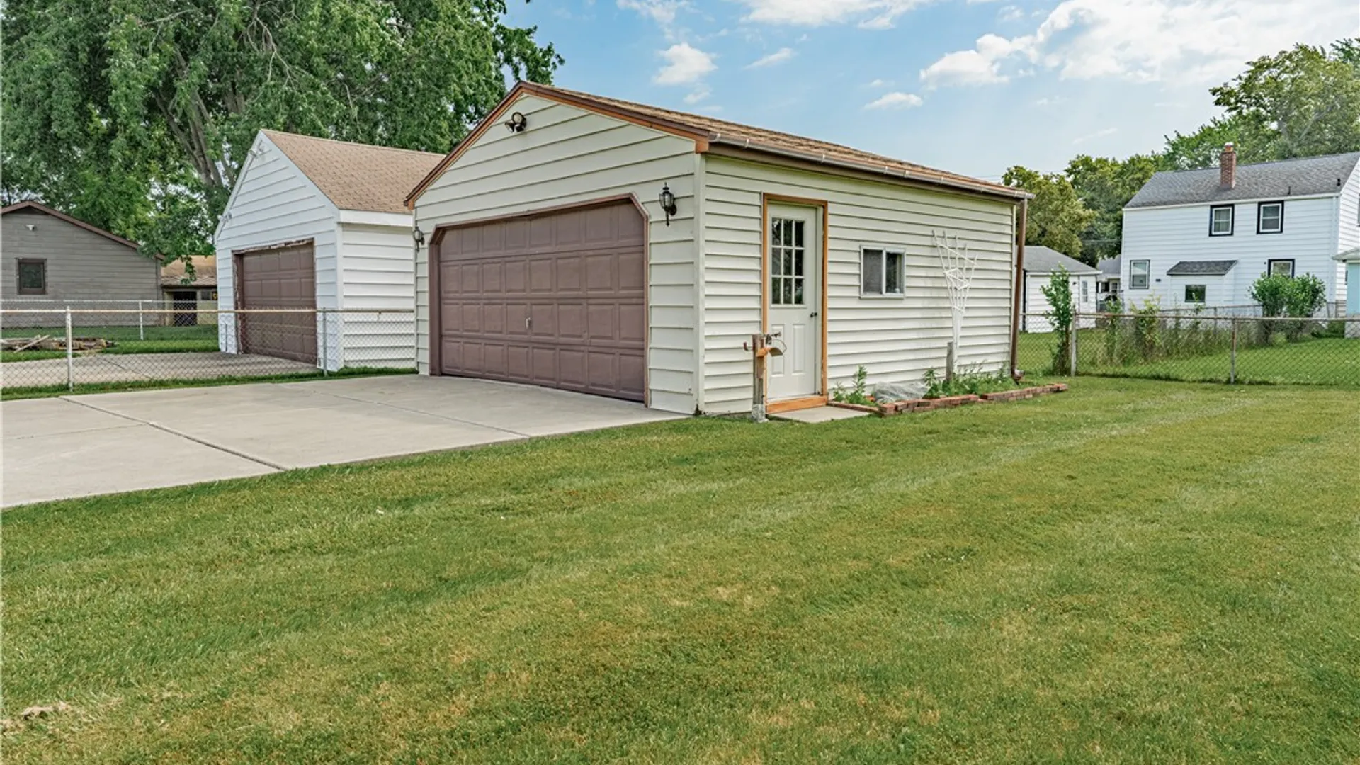 Property at 639 73rd Street, Niagara Falls, NY 14304 35