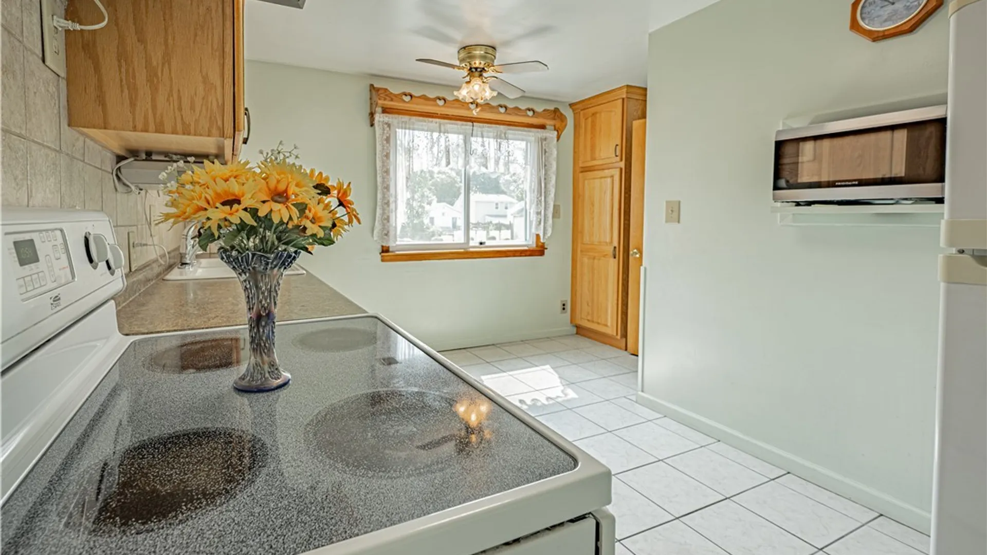 Property at 639 73rd Street, Niagara Falls, NY 14304 4