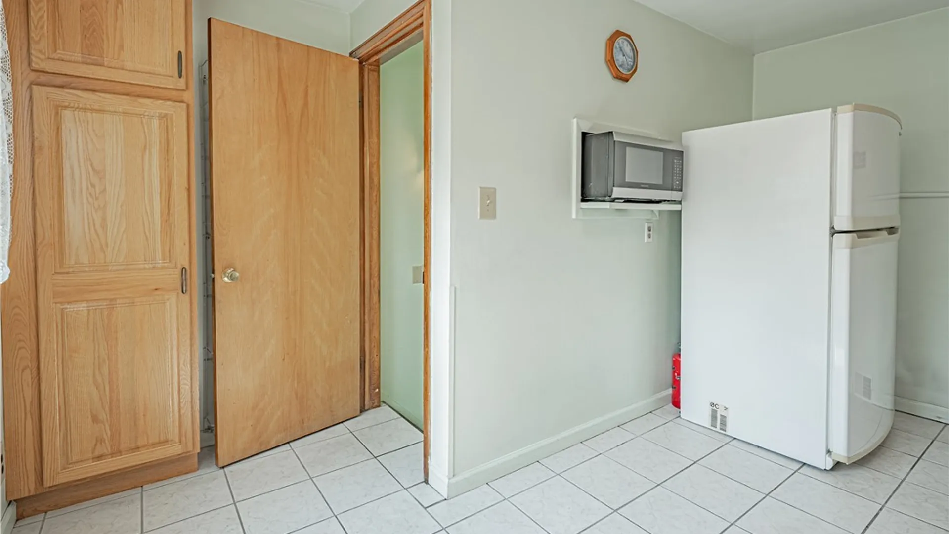 Property at 639 73rd Street, Niagara Falls, NY 14304 5