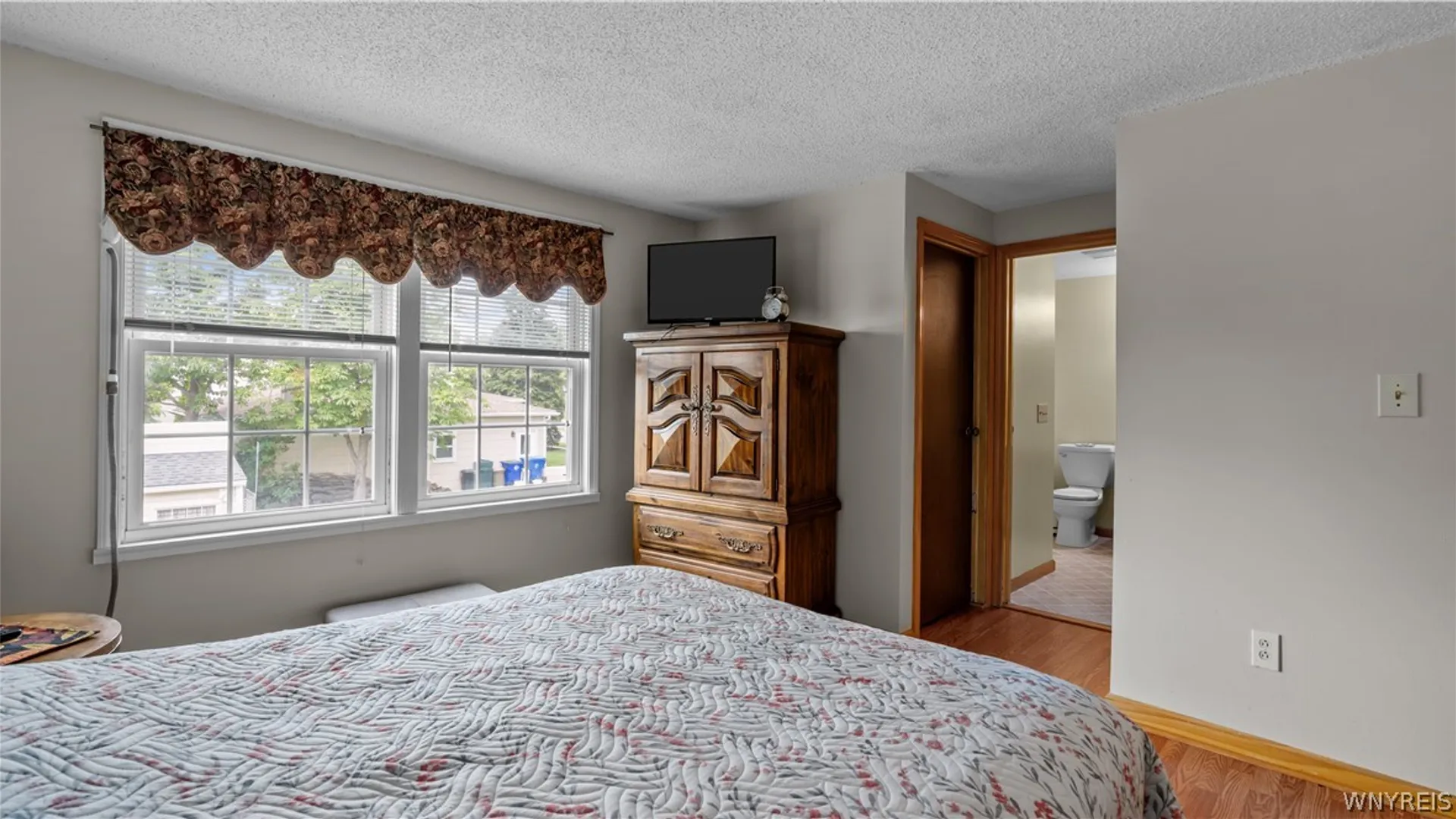 Property at 116 Roycroft Drive, West Seneca, NY 14224 16