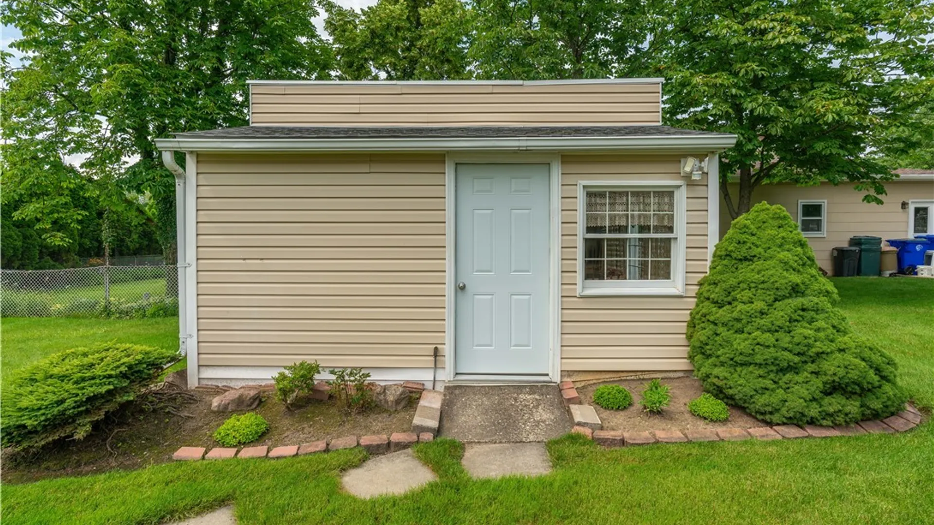 Property at 116 Roycroft Drive, West Seneca, NY 14224 39
