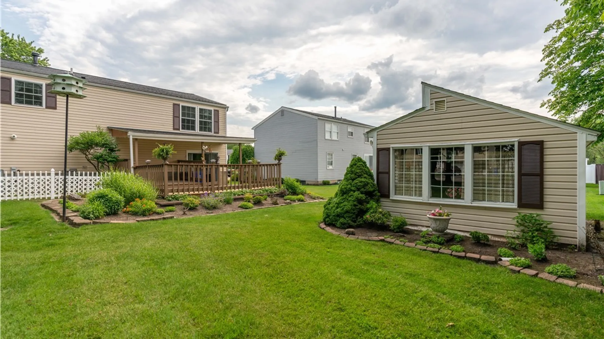Property at 116 Roycroft Drive, West Seneca, NY 14224 40